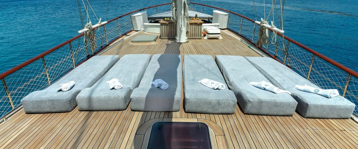 alt_prefix Mehmet Ayaz 