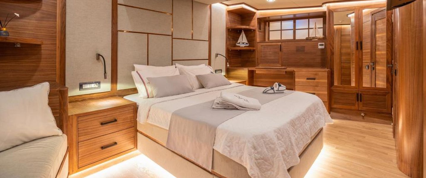 alt_prefix Junior Orcun 