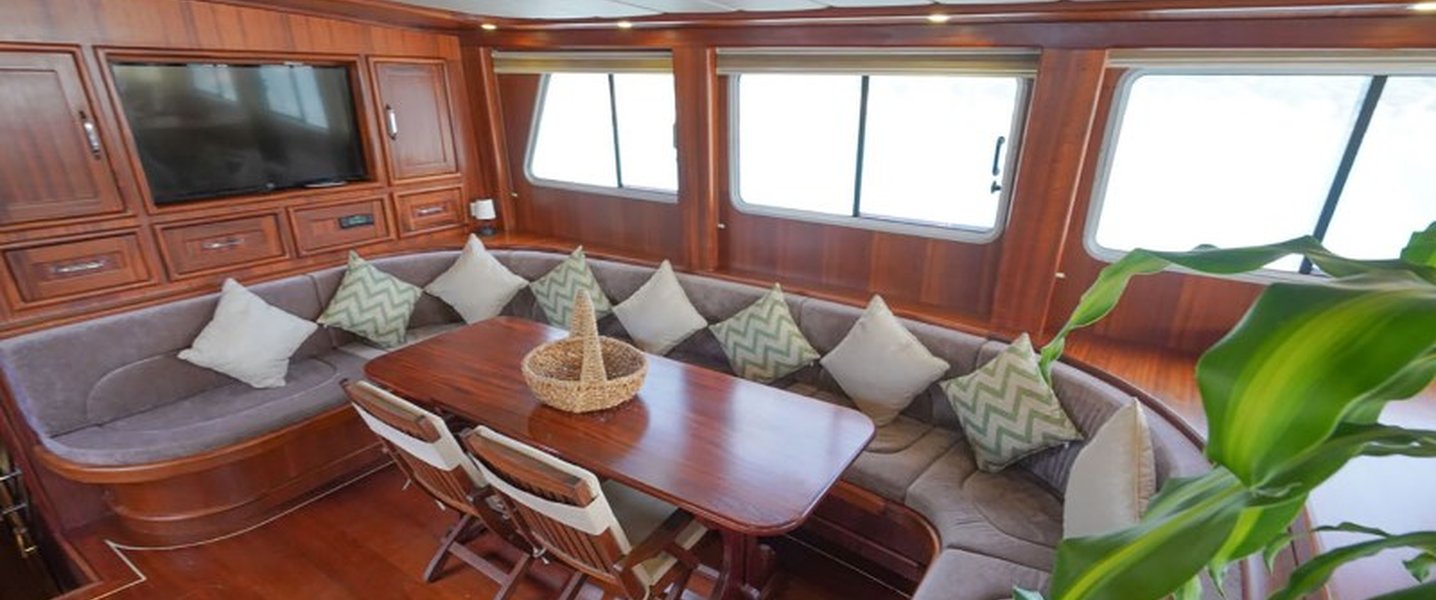 alt_prefix Prenses Esila 