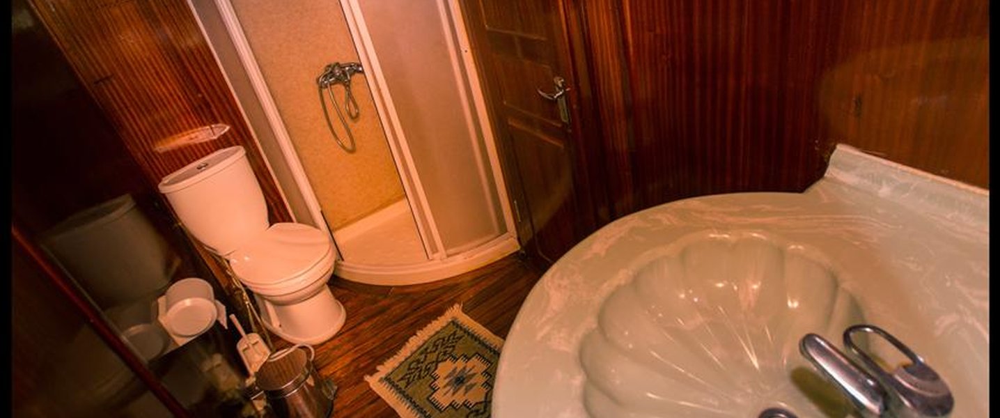 alt_prefix Efsane Karayigit 