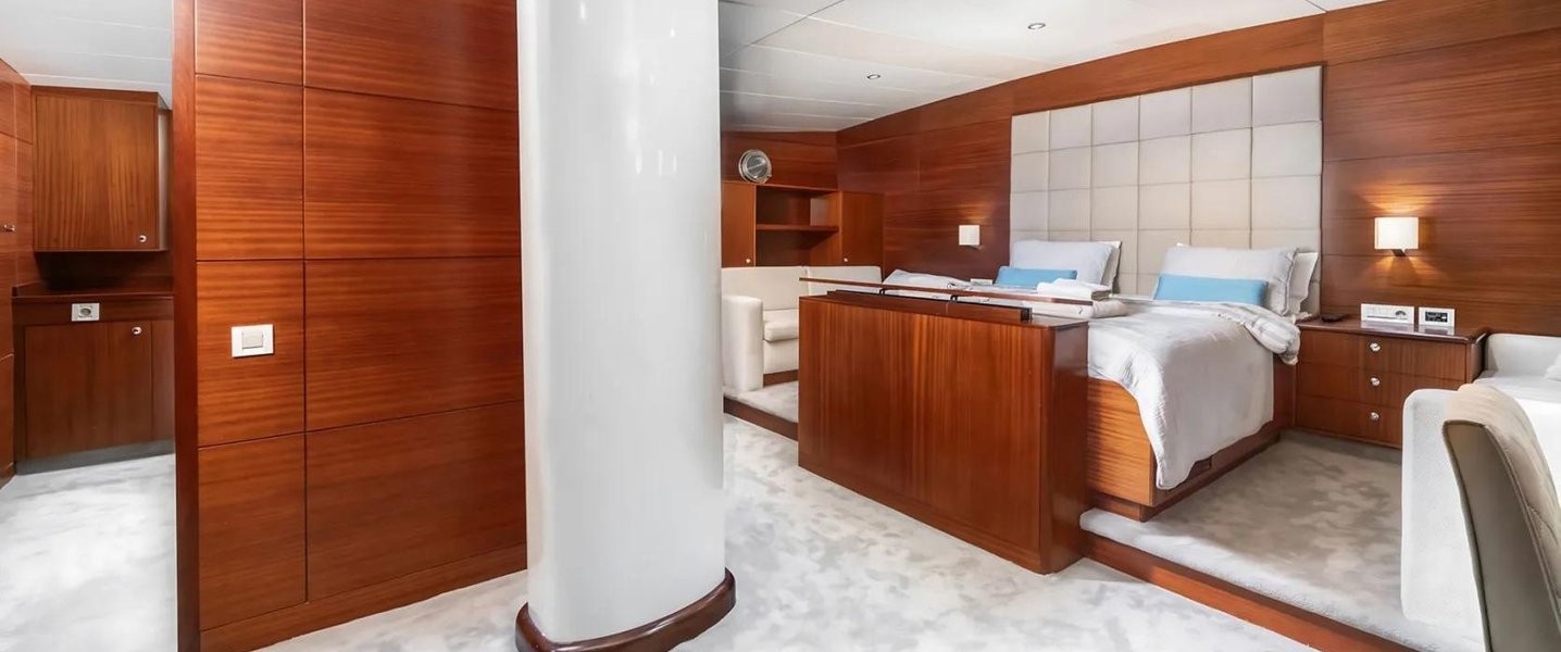 alt_prefix Lucky you 