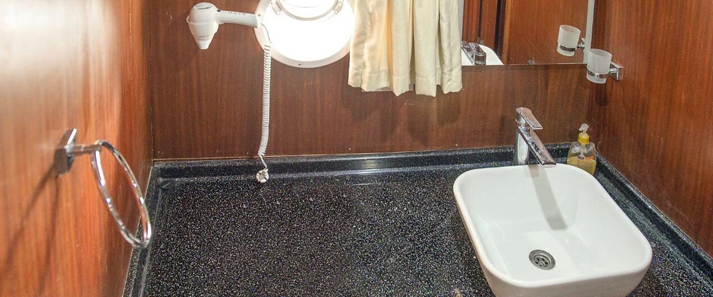 alt_prefix Evra Demir 