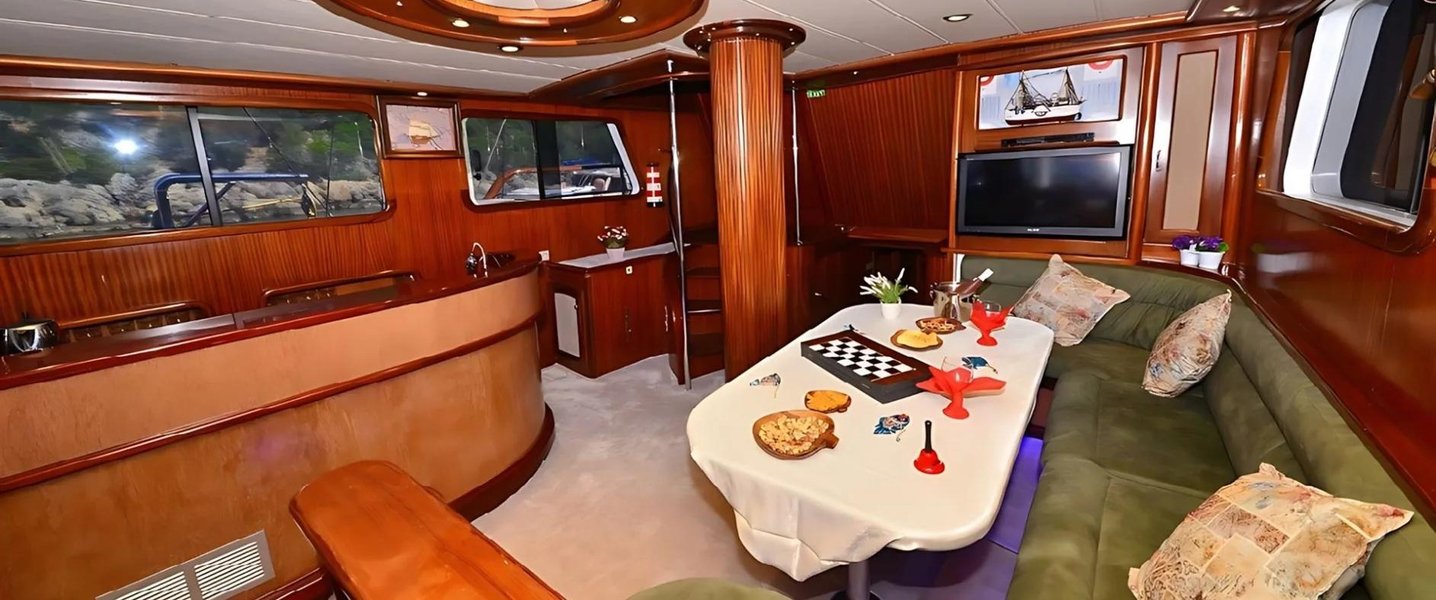 alt_prefix Mehmet Ayaz 