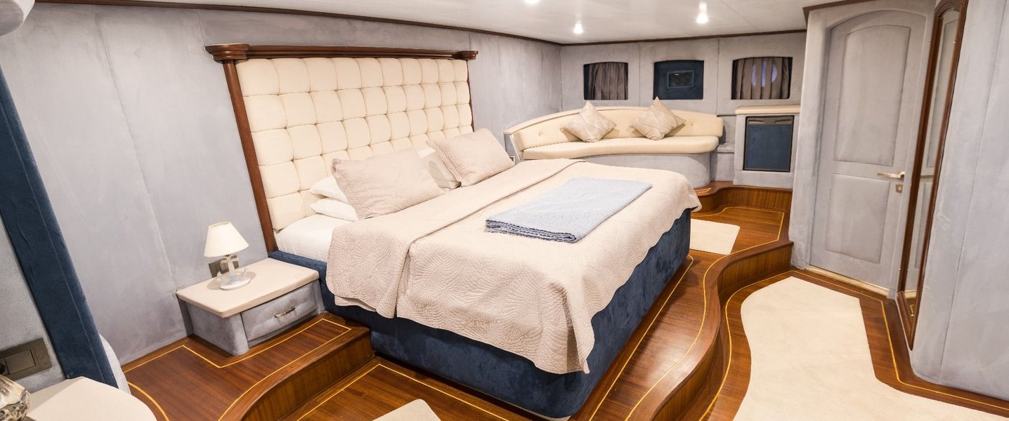 alt_prefix Bella Mare 