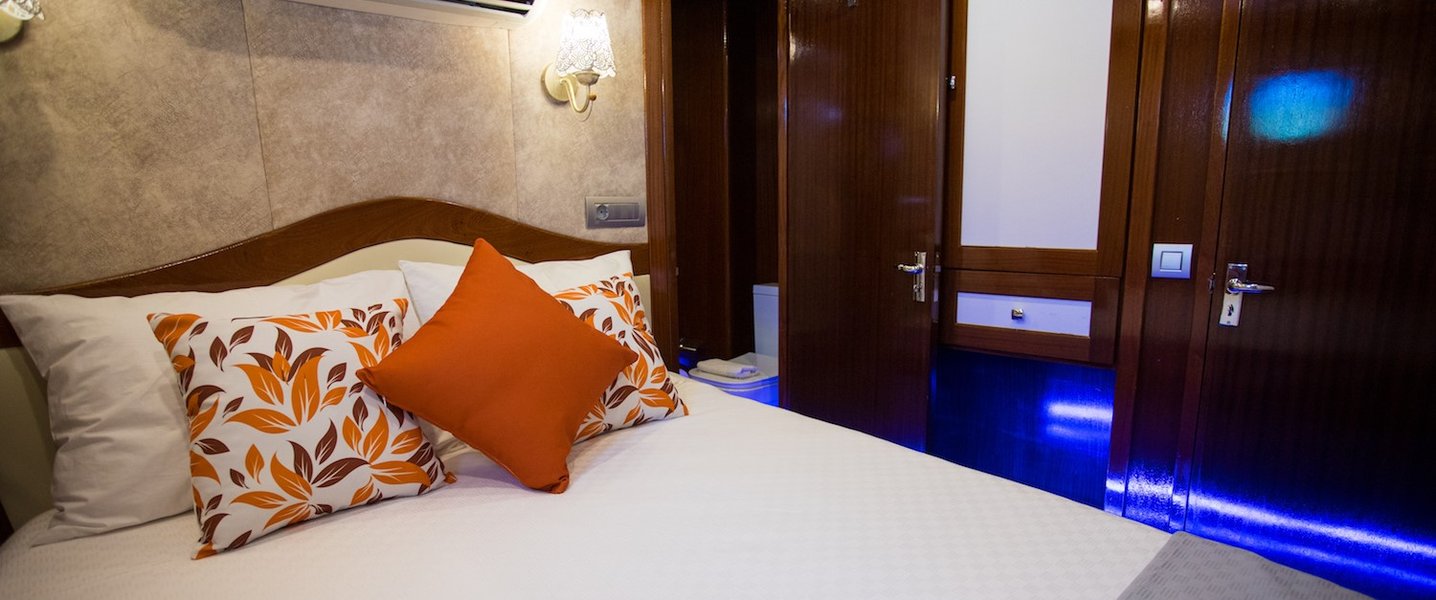 alt_prefix Queen of RTT 