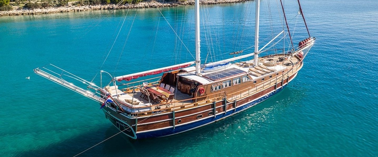 alt_prefix Nostra Vita 