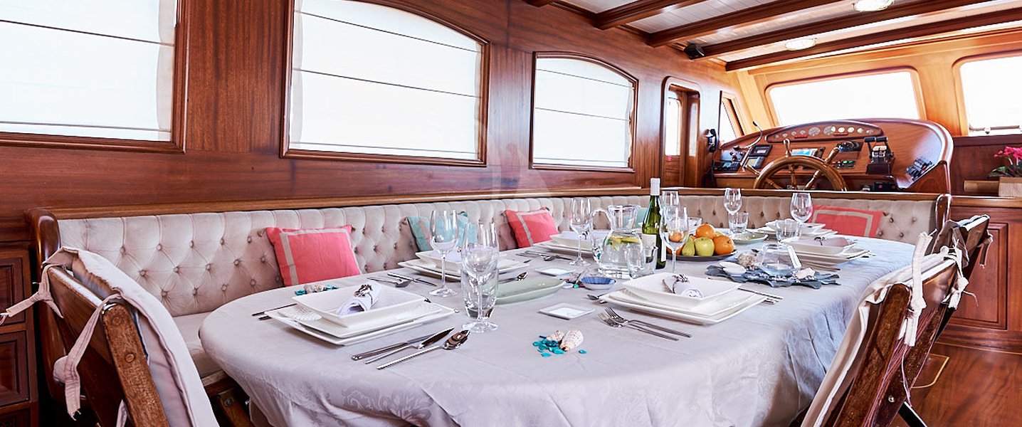 alt_prefix Queen of Karia 