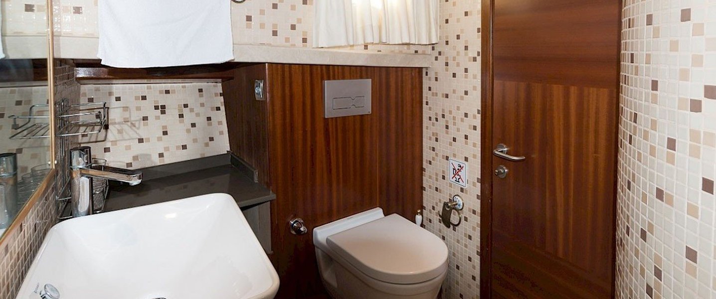 alt_prefix White Rose 