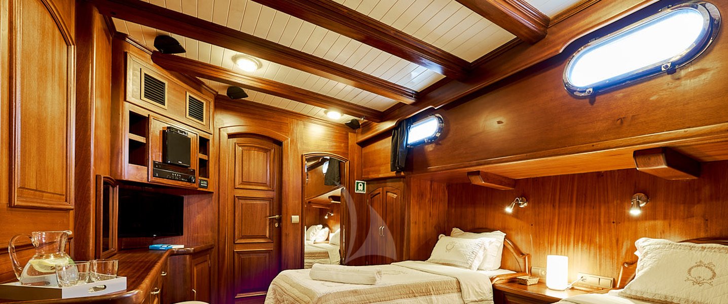 alt_prefix Queen of Karia 