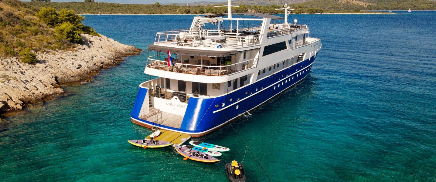 alt_prefix Lupus Mare 