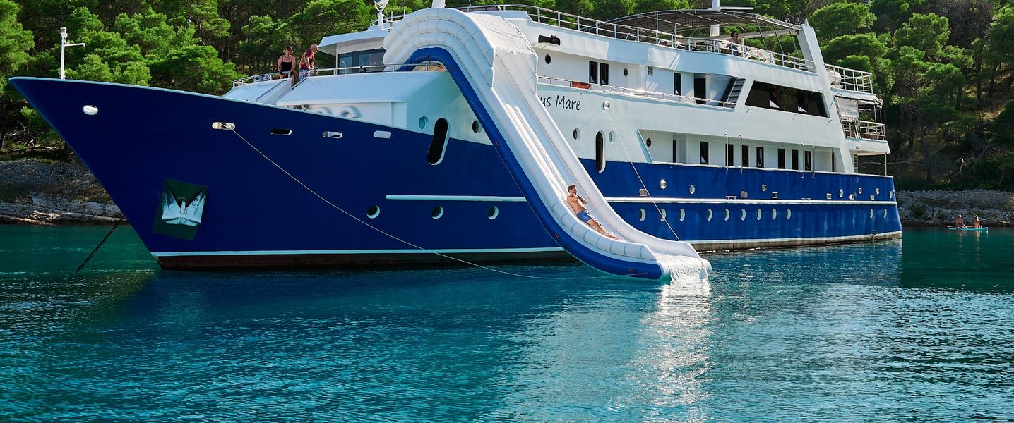 alt_prefix Lupus Mare 