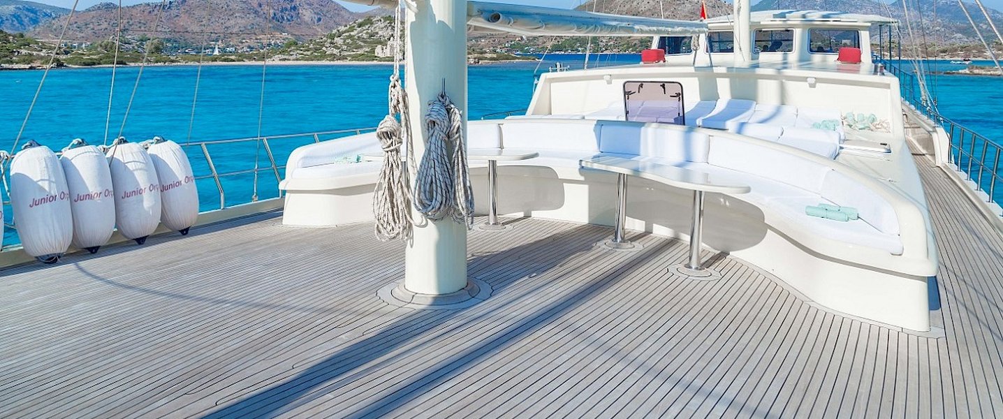 alt_prefix Junior Orcun 