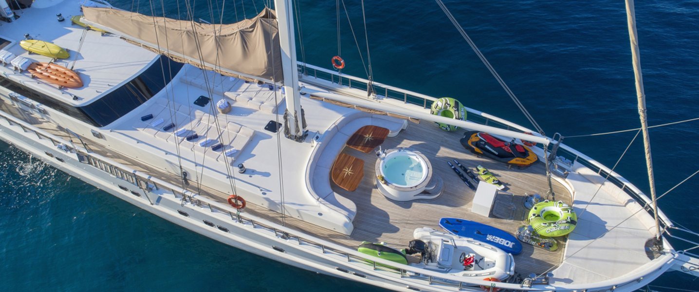 alt_prefix Queen of Salmakis 