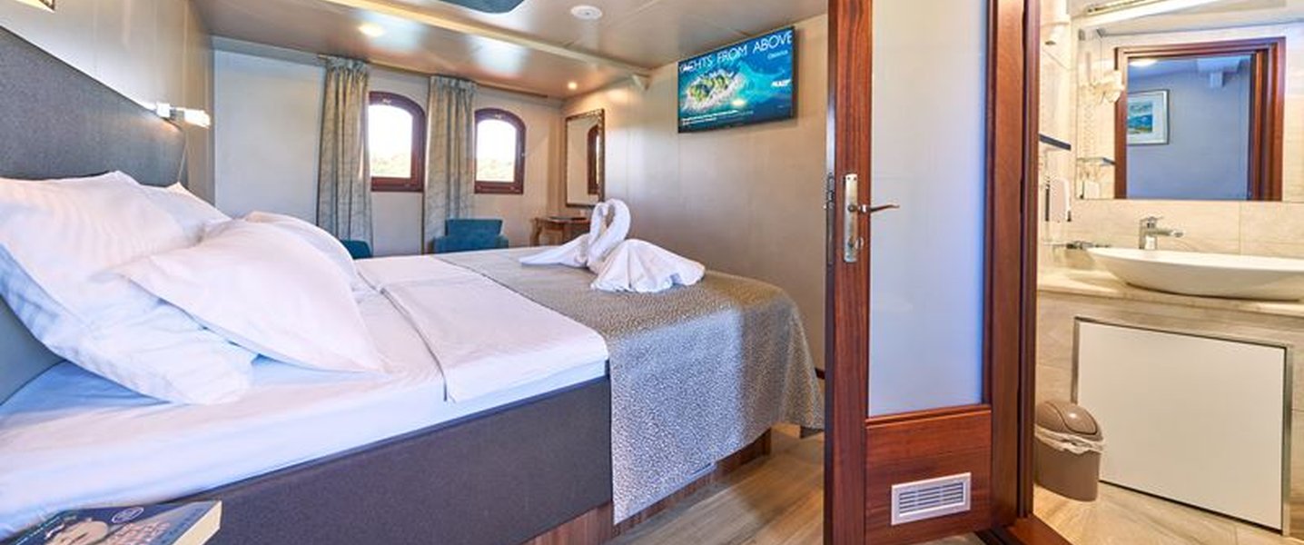 alt_prefix Casablanca 