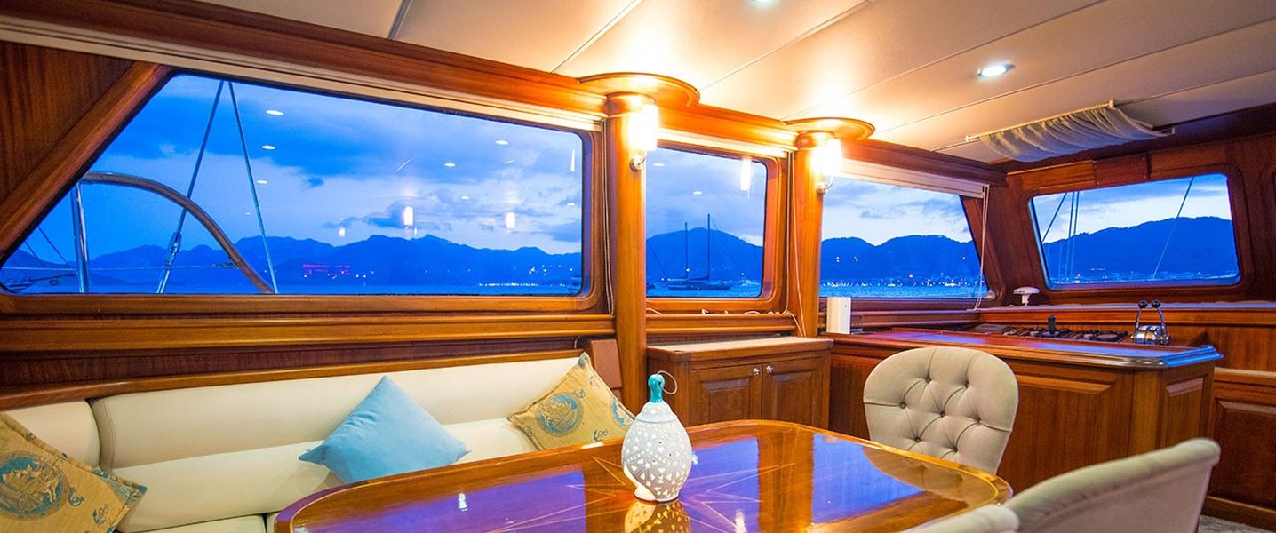 alt_prefix Dea Del Mare 