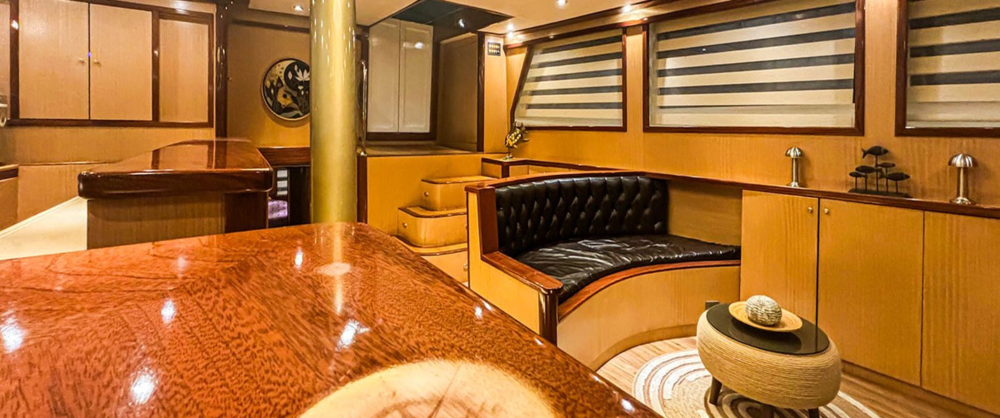 alt_prefix Diva Deniz 