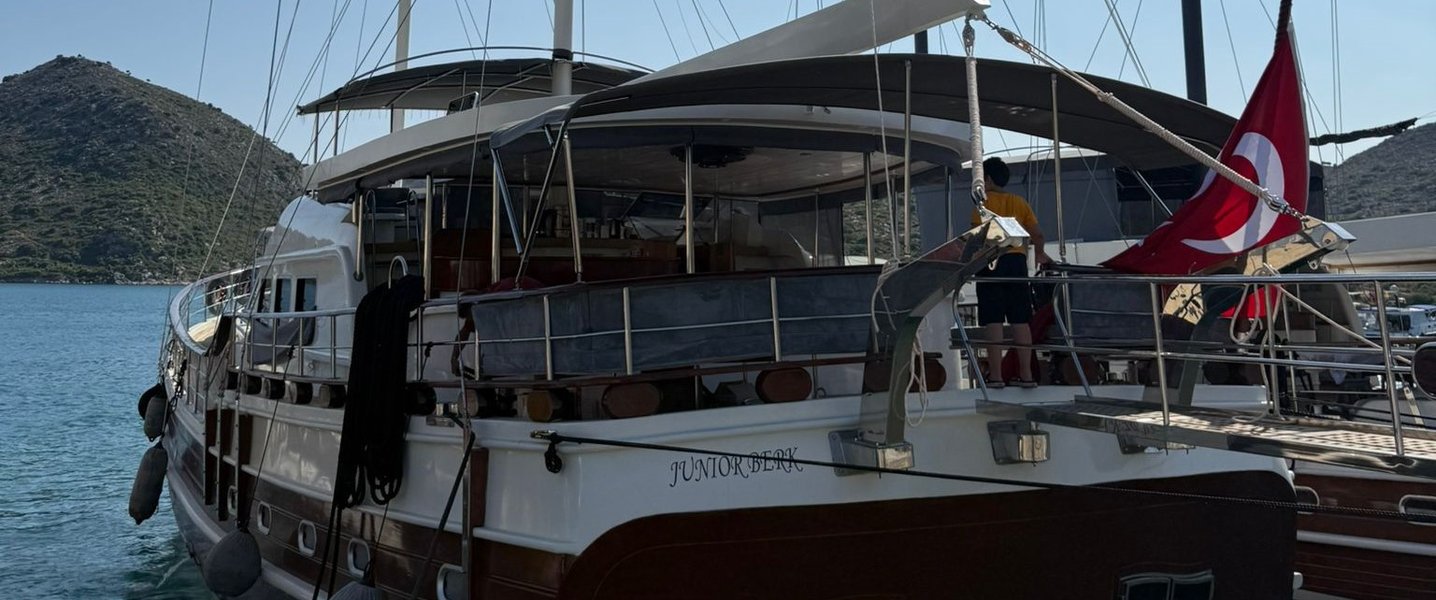 alt_prefix Junior Berk 