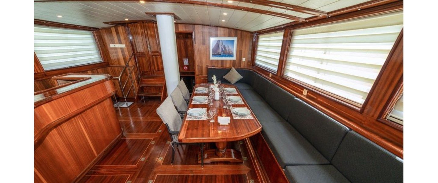 alt_prefix Albatros D 