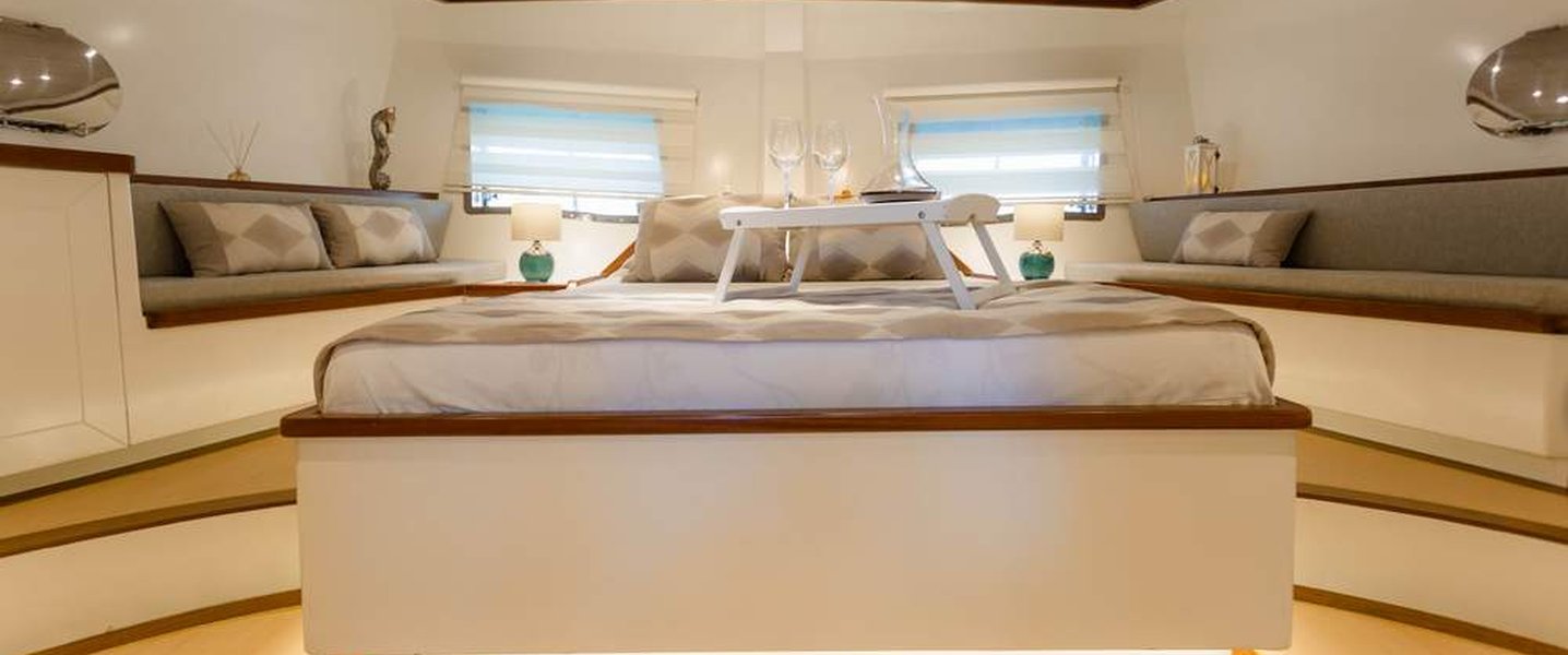 alt_prefix Grand Sailor 