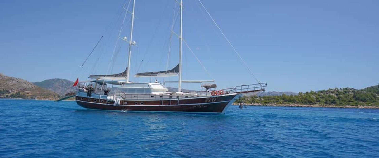 alt_prefix Prenses Esila 