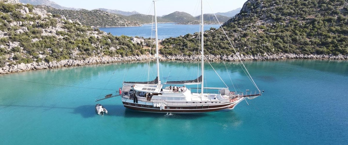 alt_prefix Prenses Esila 