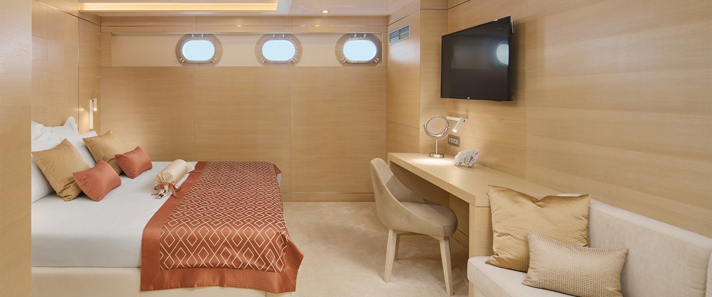 alt_prefix Love Story 