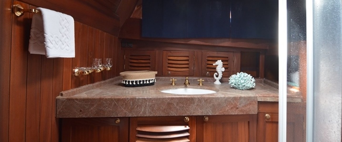 alt_prefix Mar & Mar 