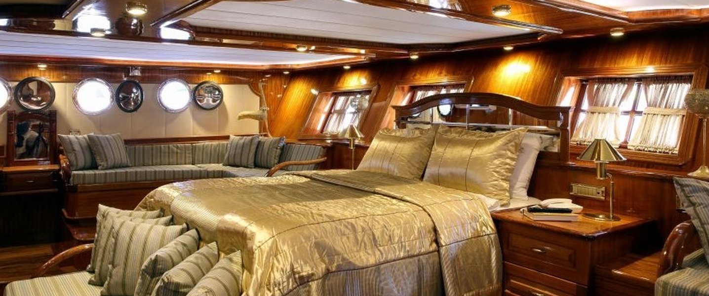 alt_prefix Queen Atlantis 