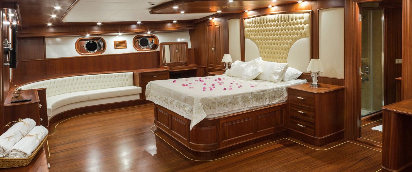 alt_prefix Halcon del Mar 