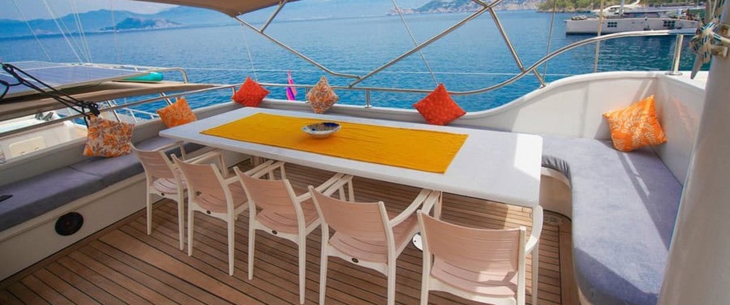 alt_prefix Queen of RTT 