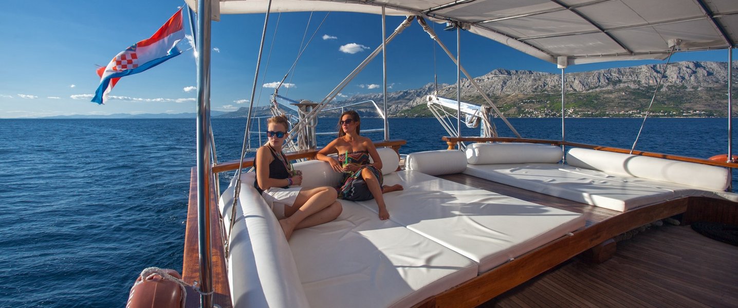 alt_prefix Stella Maris 