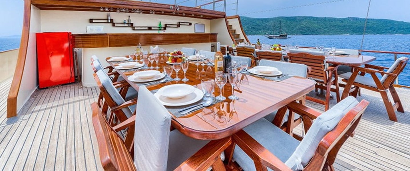 alt_prefix Love Boat 