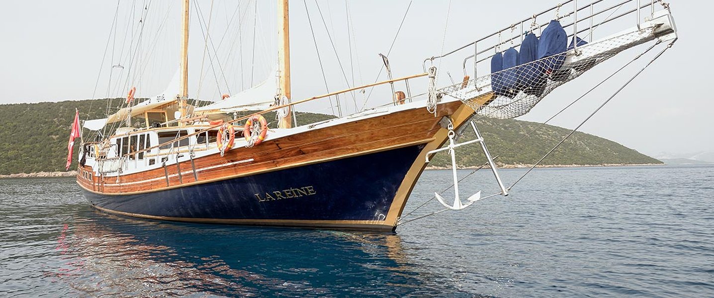 alt_prefix La Reine 