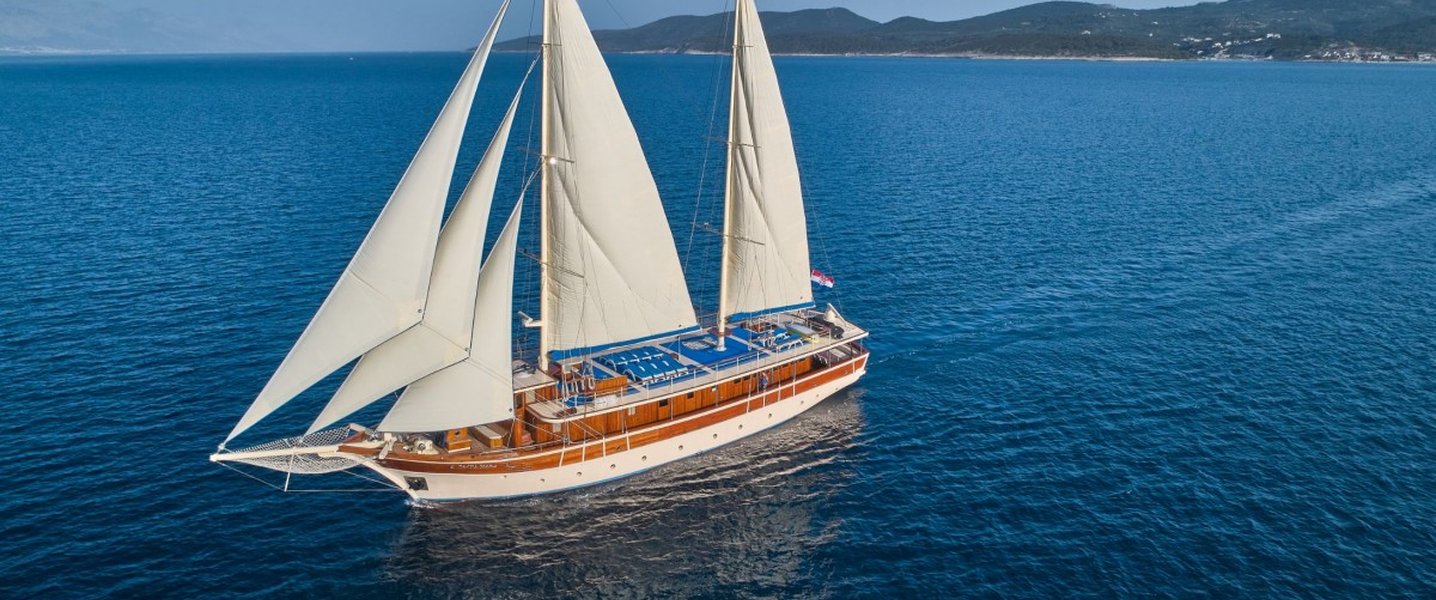 alt_prefix Tanja Mora 