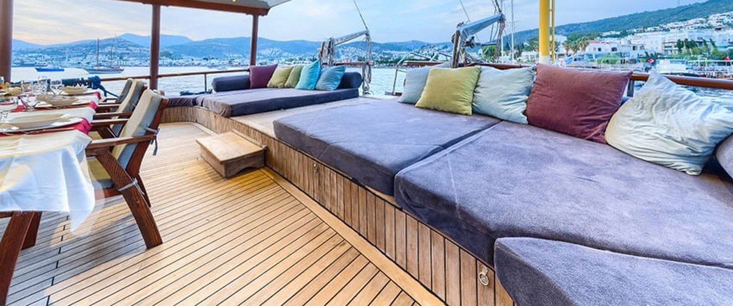 alt_prefix Love Boat 