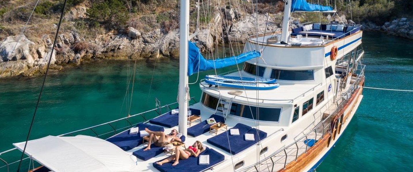 alt_prefix Saint Luca 